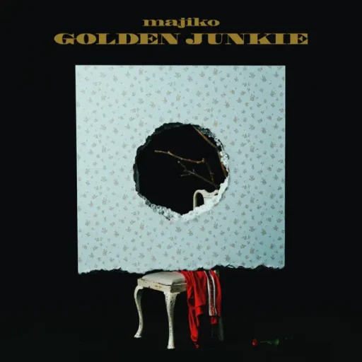 GOLDEN JUNKIE