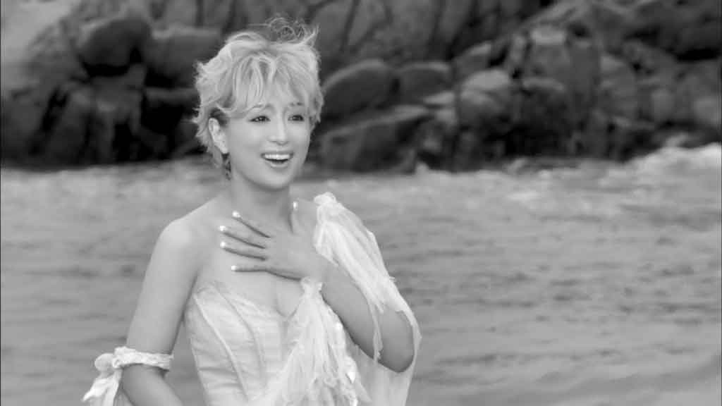 滨崎步 Ayumi Hamasaki – FIVE 2011滨崎步 迷你专辑FIVE《ISO 18.76G》