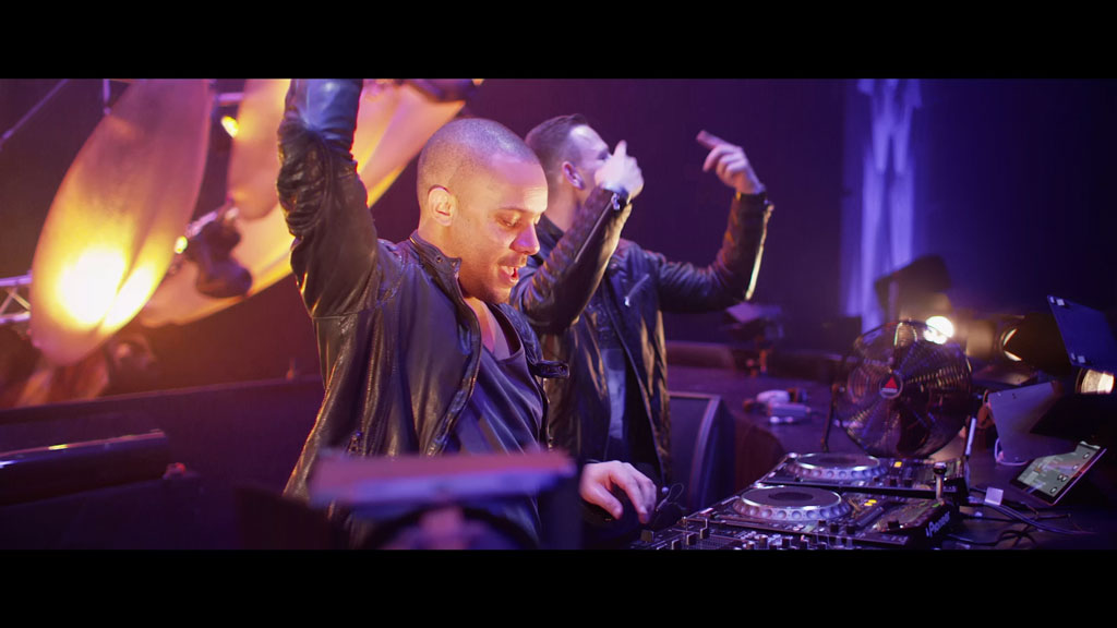 欧洲2013最High的劲爆DJ现场 Qlimax Immortal Essence 2013《ISO 27.3G》