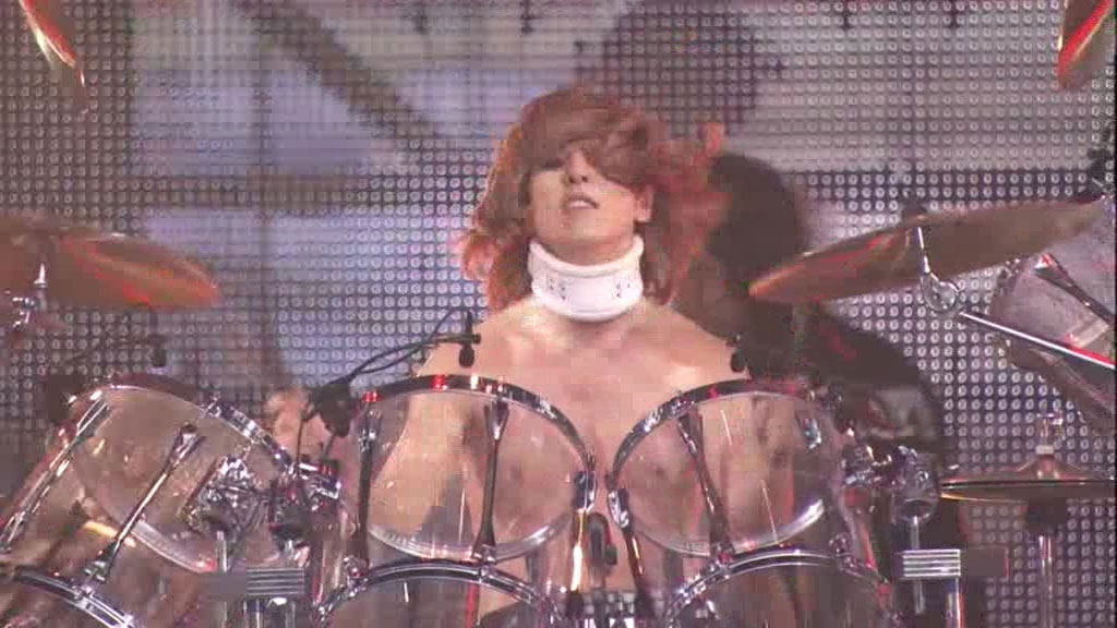 X JAPAN WORLD TOUR 2010 超強行突破 七転八起 ～世界に向かって～《DVD ISO 4.14GB》