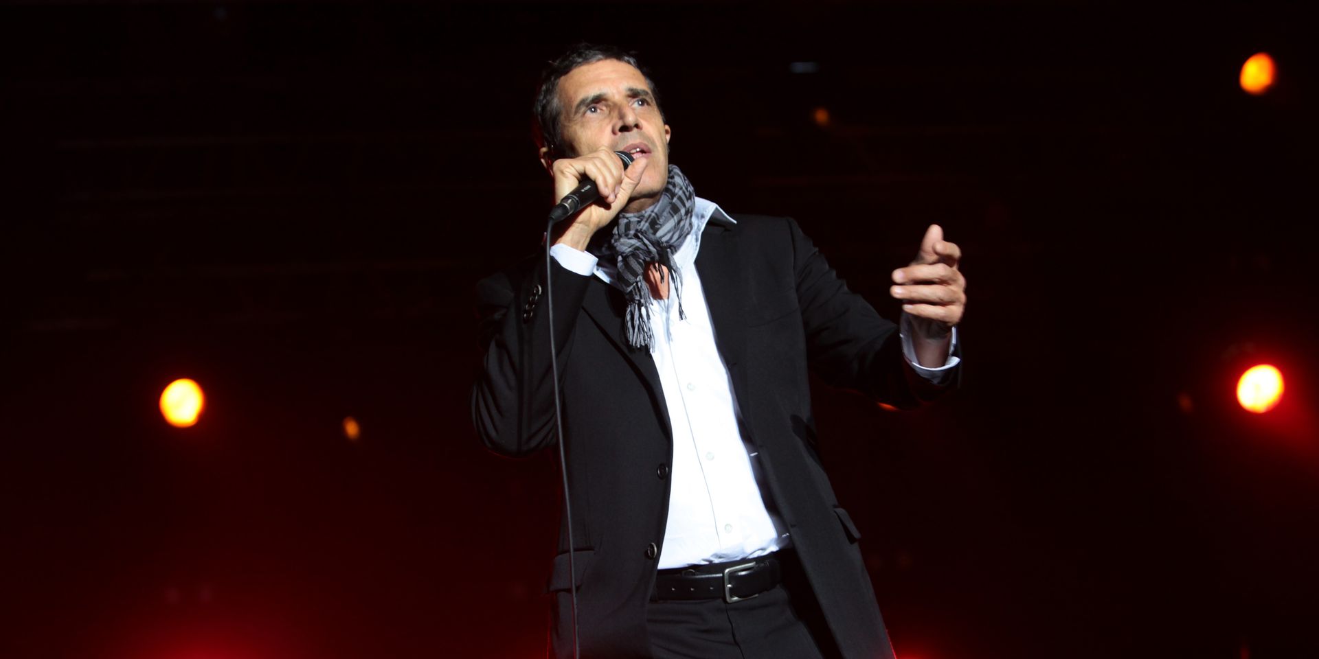 朱利安克莱尔3D 2009钢琴音乐会 Julien Clerc: En Concert 2009 2D/3D《ISO 22.35 GB》