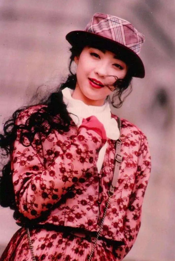 陈慧娴 没有距离 1998 超白金精选（DVD ISO 2.99G）