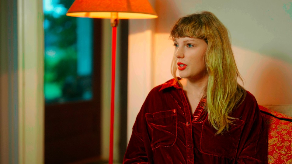 泰勒·斯威夫特 Taylor Swift – Folklore The Long Pond Studio Sessions 2020 HDR 2160P《WEB-DL MKV 13.2G》