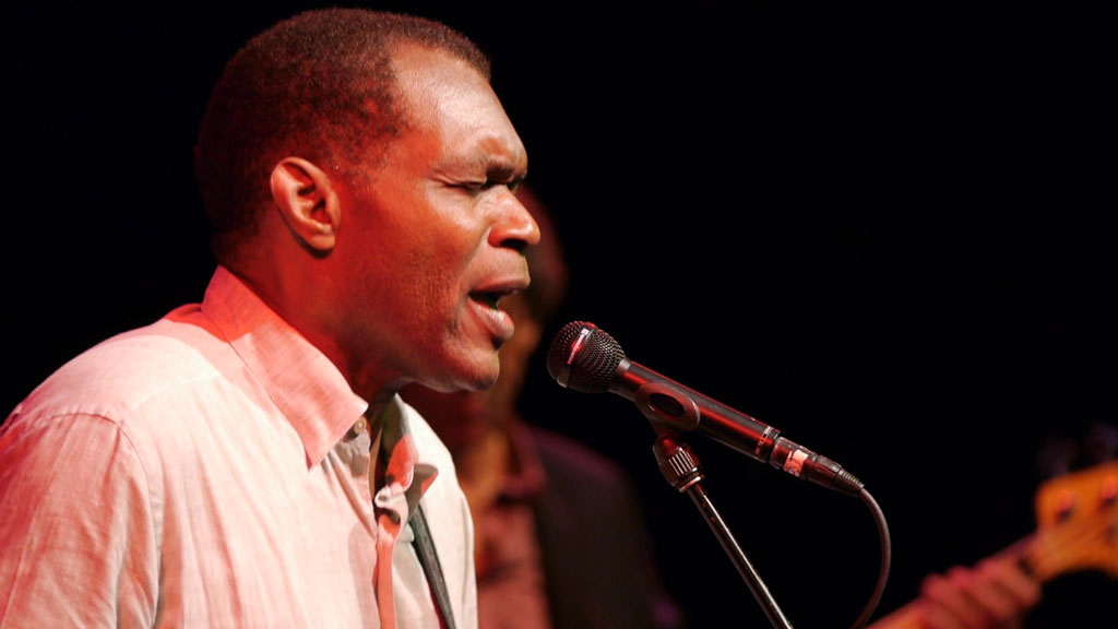 罗伯特.克雷 The Robert Cray Band-4 Nights Of 40 Years Live 2015《BDMV 17.9G》