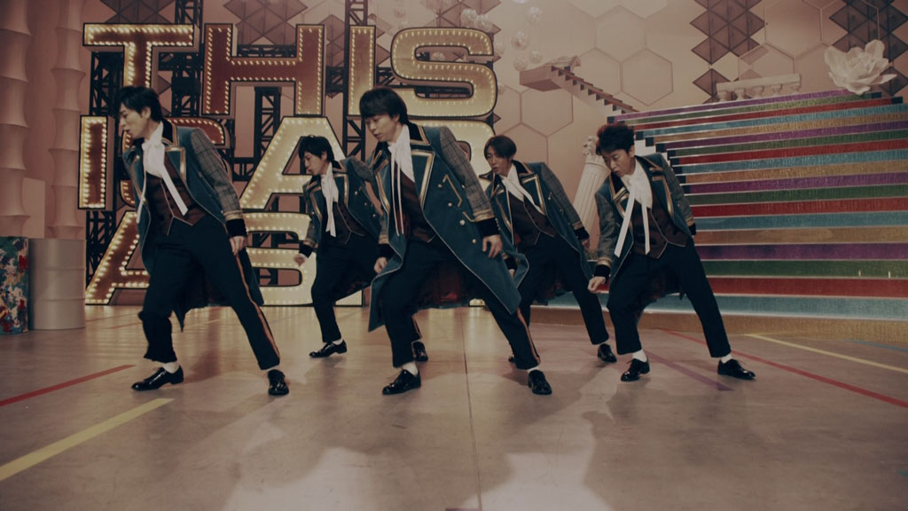 岚 Arashi – This is 嵐 [初回限定盤] (2020) 1080P蓝光原盘《BDISO 18.1G》