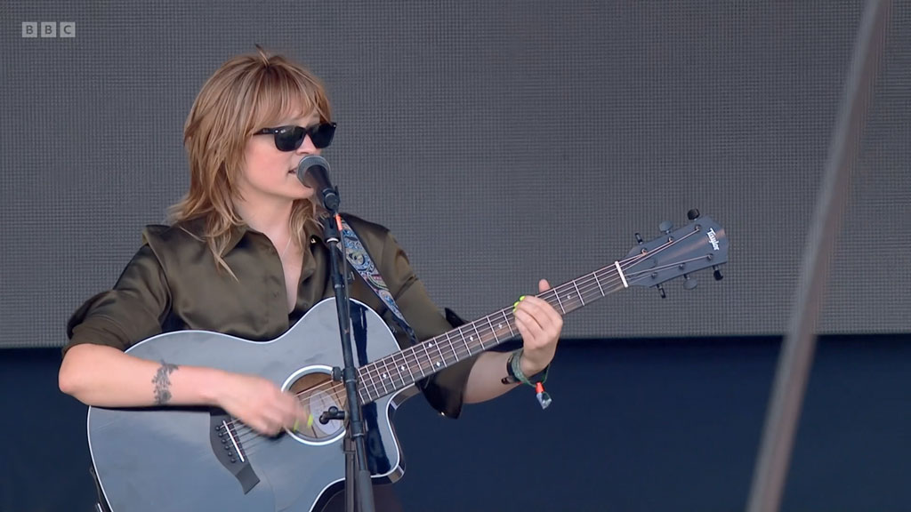 Billy Nomates – Live Glastonbury Festival 2023 HD 1080P [WEB-DL MKV 3.98GB]