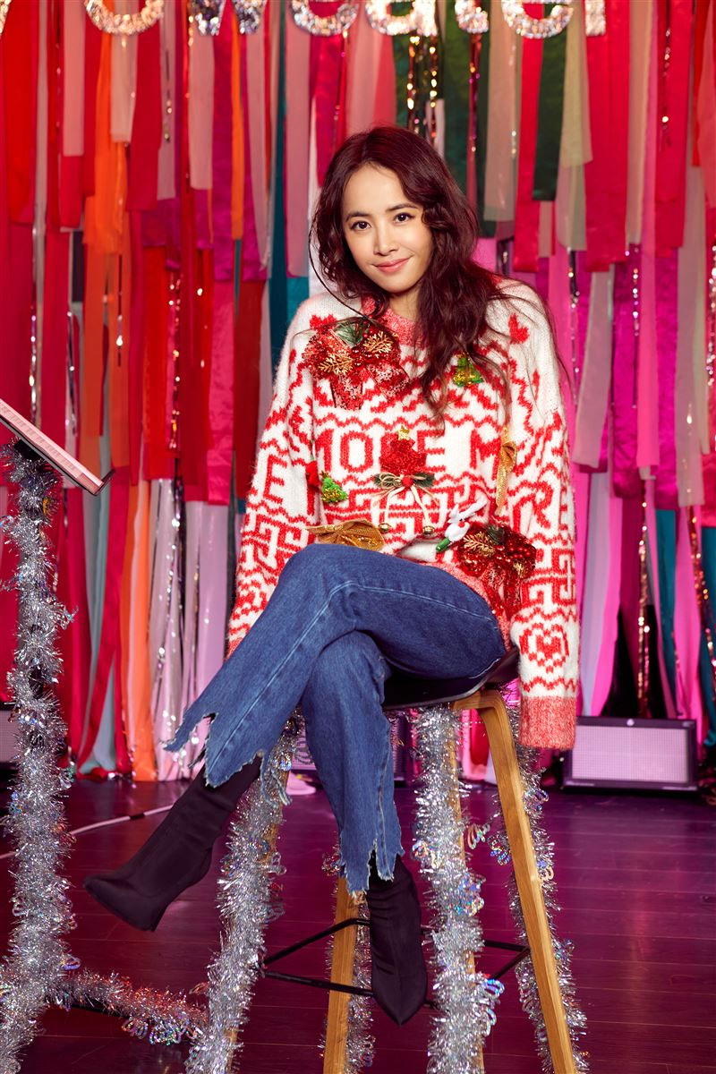 Jolin 蔡依林「Ugly Sweater Party 编织梦想丑毛衣派对」2023 [WEB-DL MKV 2.24GB]