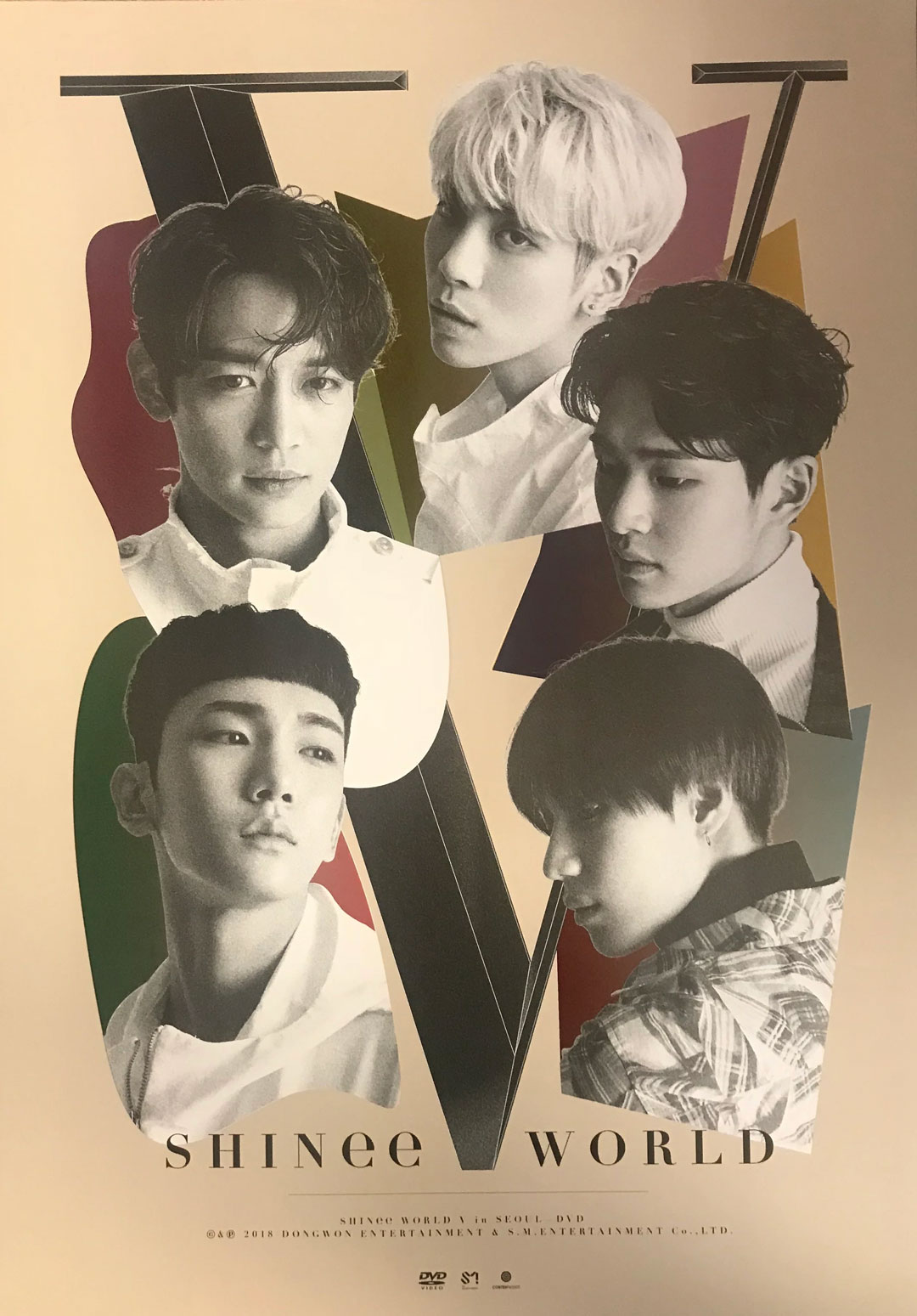 샤이니 – SHINee World V in Seoul 2018 [2DVD ISO 12.9GB]